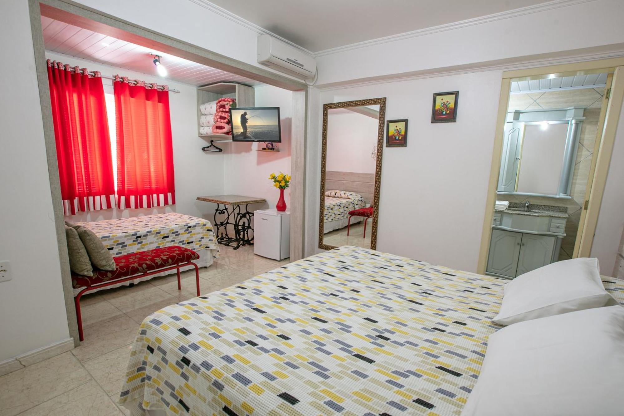 Hotel Pousada Casa Tasca Bento Goncalves Bagian luar foto