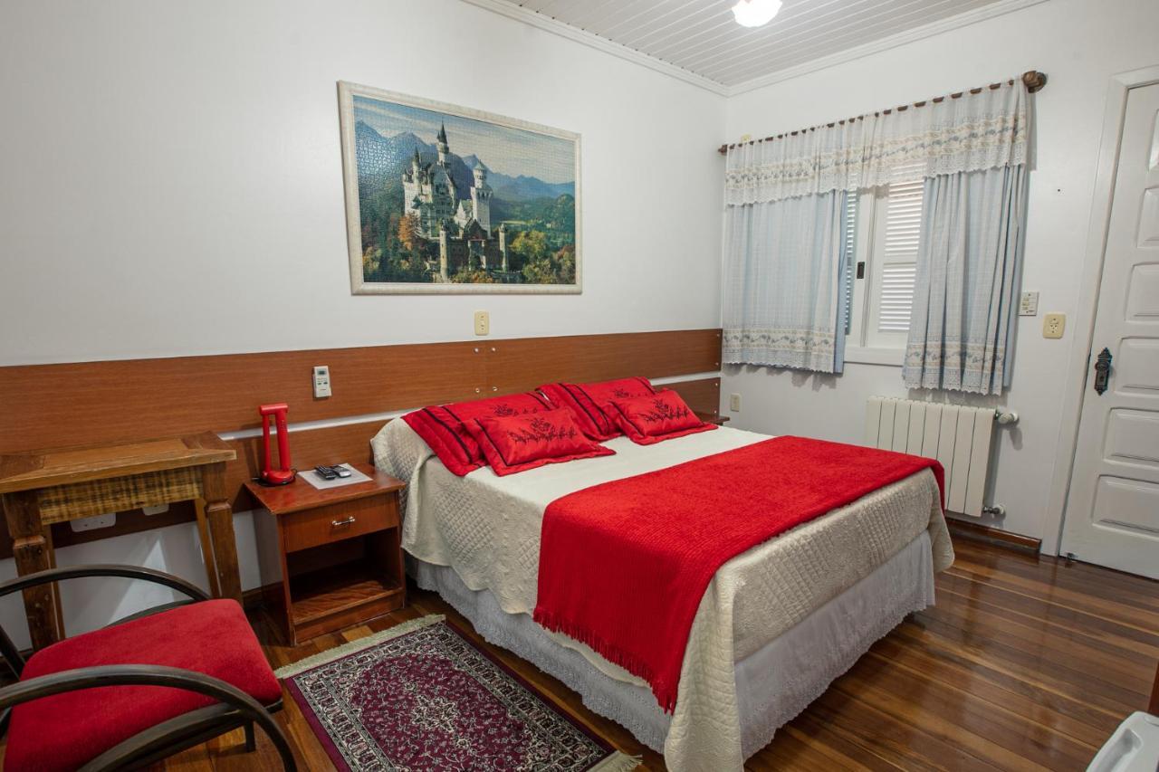 Hotel Pousada Casa Tasca Bento Goncalves Bagian luar foto